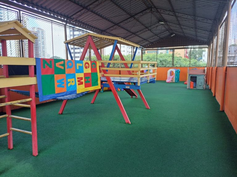 casa-crianca-feliz-09